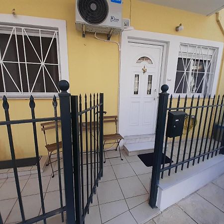 Yellow House Kalamata Exterior foto